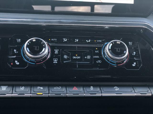 2025 GMC Sierra 2500HD 4WD Crew Cab Standard Bed Denali Ultimate