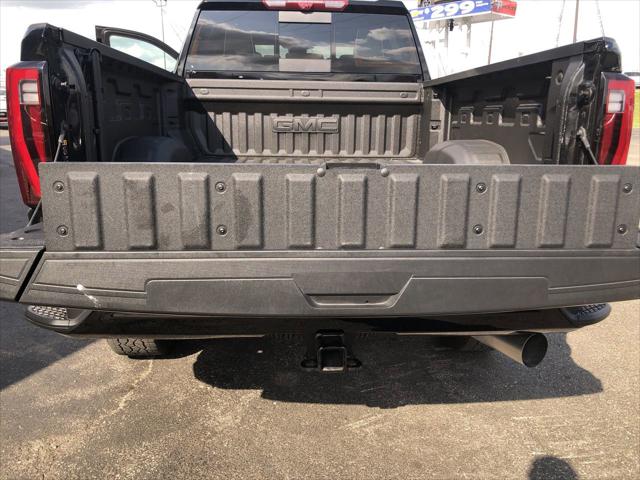 2025 GMC Sierra 2500HD 4WD Crew Cab Standard Bed Denali Ultimate