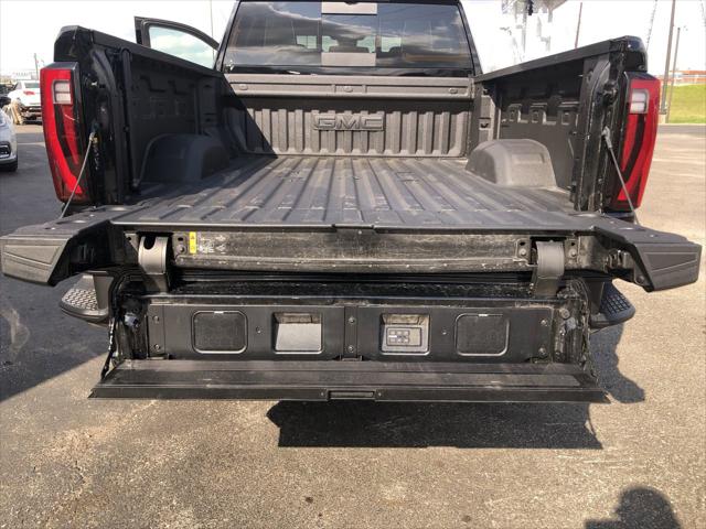 2025 GMC Sierra 2500HD 4WD Crew Cab Standard Bed Denali Ultimate