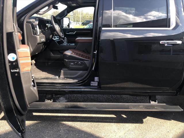 2025 GMC Sierra 2500HD 4WD Crew Cab Standard Bed Denali Ultimate