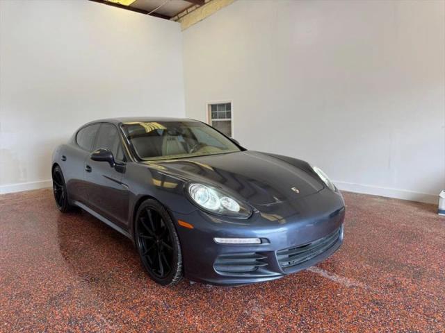2015 Porsche Panamera 4