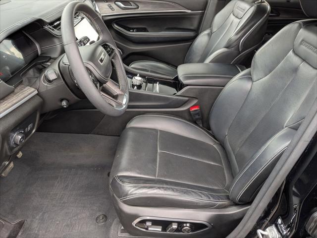 2023 Jeep Grand Cherokee Overland 4x4