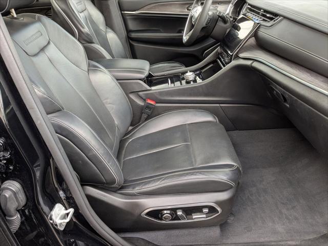 2023 Jeep Grand Cherokee Overland 4x4