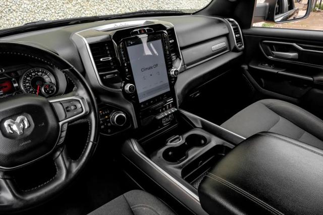 2024 Ram 1500 Big Horn Crew Cab 4x4 5'7" Box