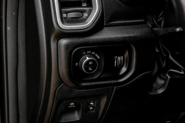 2024 Ram 1500 Big Horn Crew Cab 4x4 5'7" Box