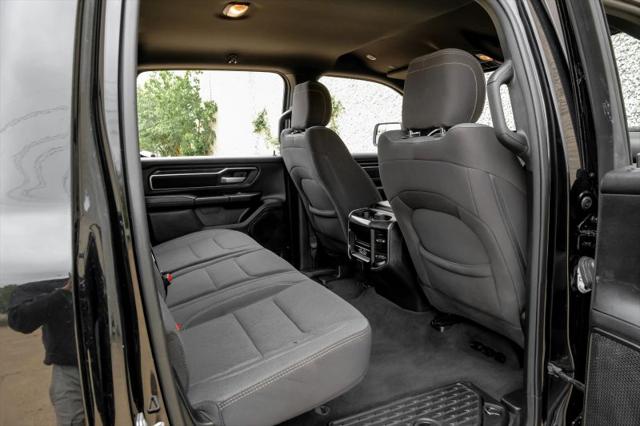 2024 Ram 1500 Big Horn Crew Cab 4x4 5'7" Box