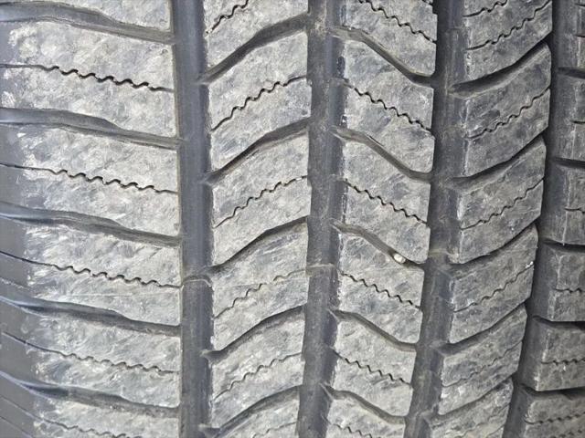 2023 Chevrolet Suburban 4WD Premier
