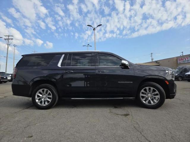 2023 Chevrolet Suburban 4WD Premier