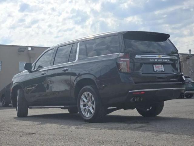 2023 Chevrolet Suburban 4WD Premier