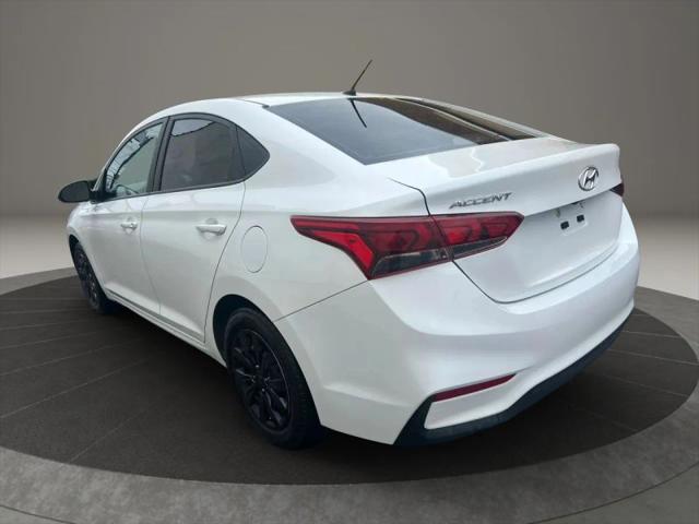 2022 Hyundai Accent SE