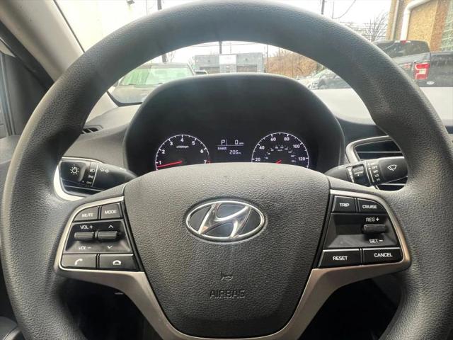 2022 Hyundai Accent SE
