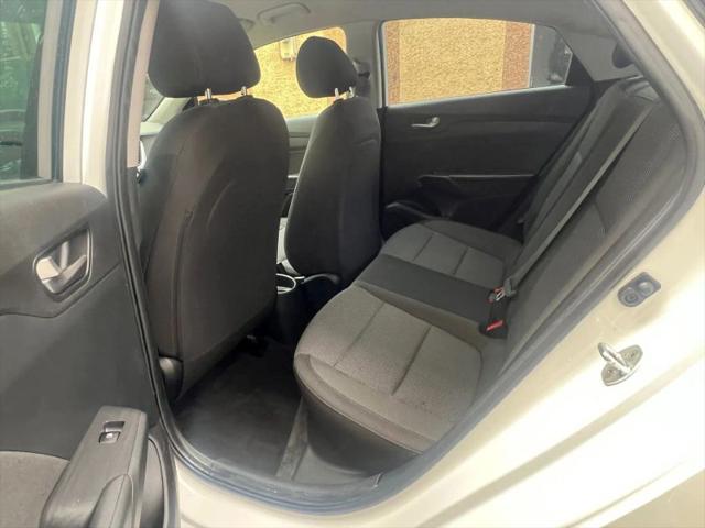 2022 Hyundai Accent SE