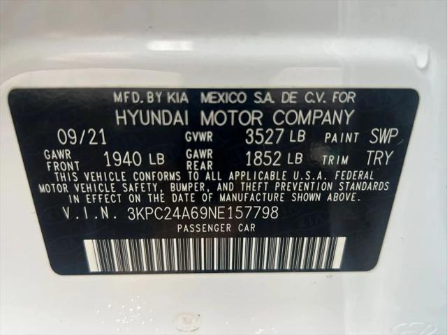 2022 Hyundai Accent SE