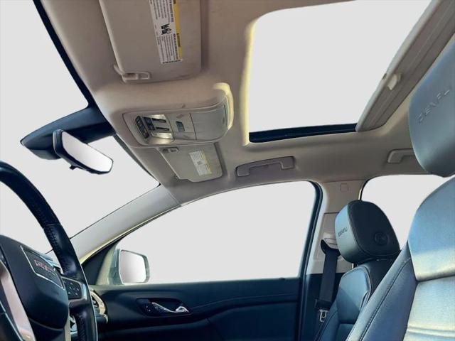 2021 GMC Acadia AWD Denali