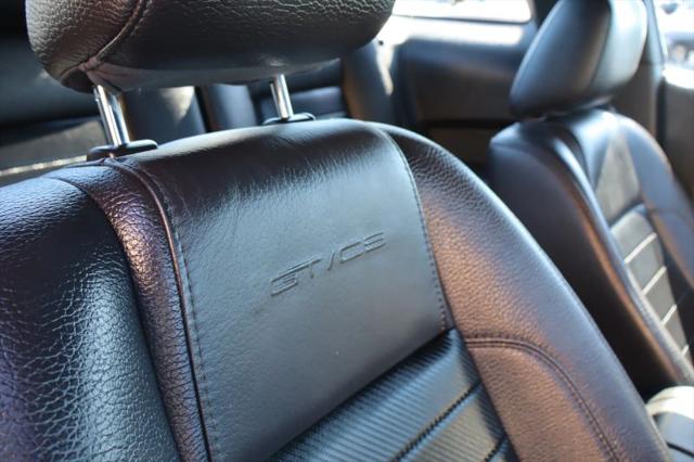 2011 Ford Mustang GT Premium
