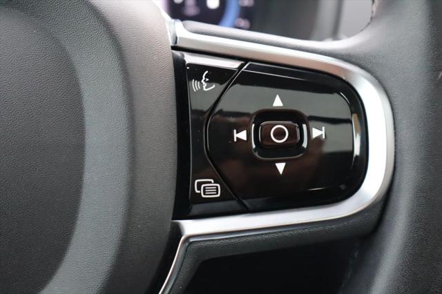 2023 Volvo XC90 B5 Core