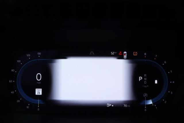 2023 Volvo XC90 B5 Core