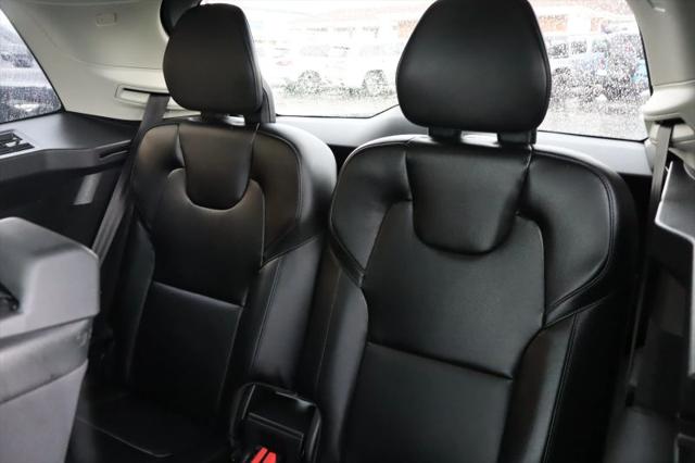 2023 Volvo XC90 B5 Core