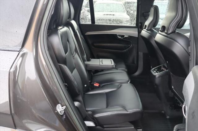 2023 Volvo XC90 B5 Core