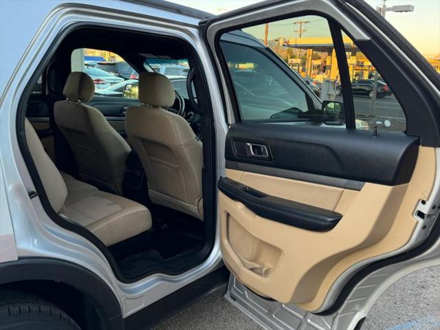 2017 Ford Explorer Base