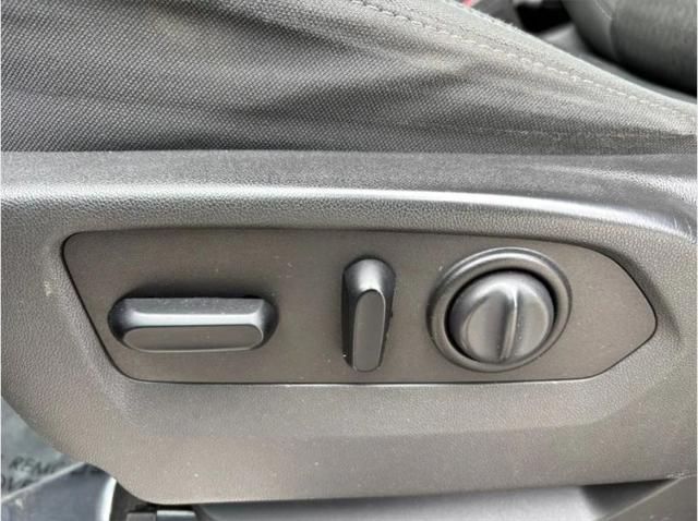2020 Chevrolet Silverado 1500 2WD Crew Cab Short Bed LT