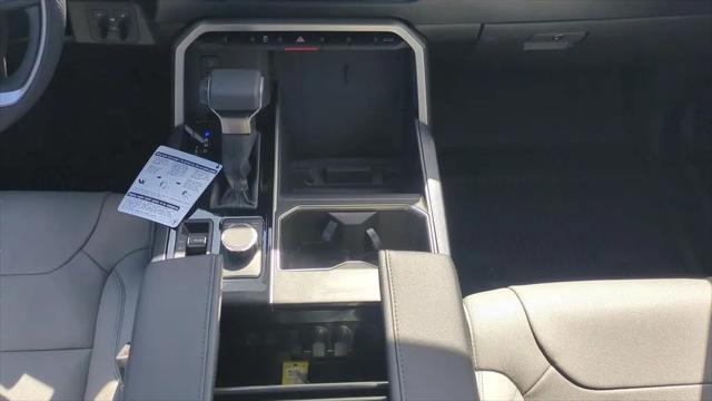 2026 Toyota Tundra SR5 CrewMax 5.5' Bed