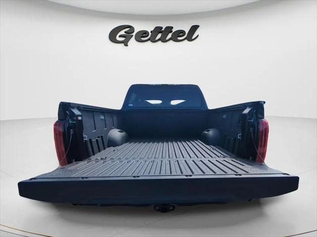 2026 Toyota Tundra SR5 CrewMax 5.5' Bed