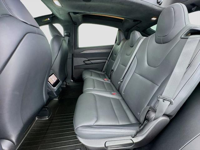 2022 Tesla Model X Dual Motor All-Wheel Drive