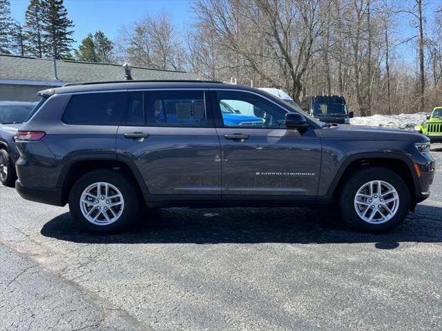 2025 Jeep Grand Cherokee L Laredo 4x4