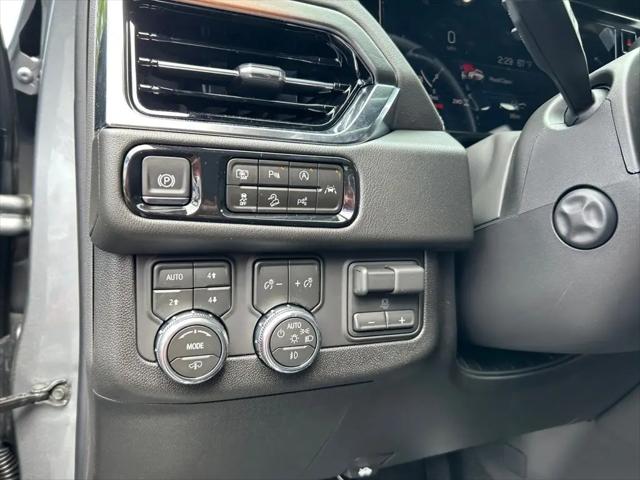 2026 GMC Yukon XL 4WD Denali