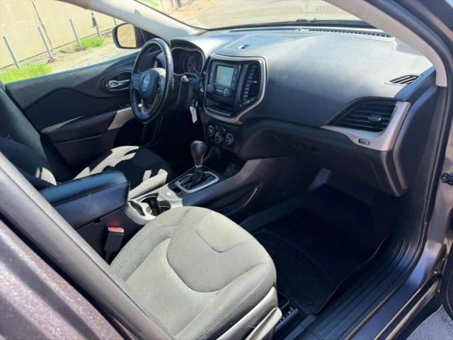 2018 Jeep Cherokee Latitude FWD