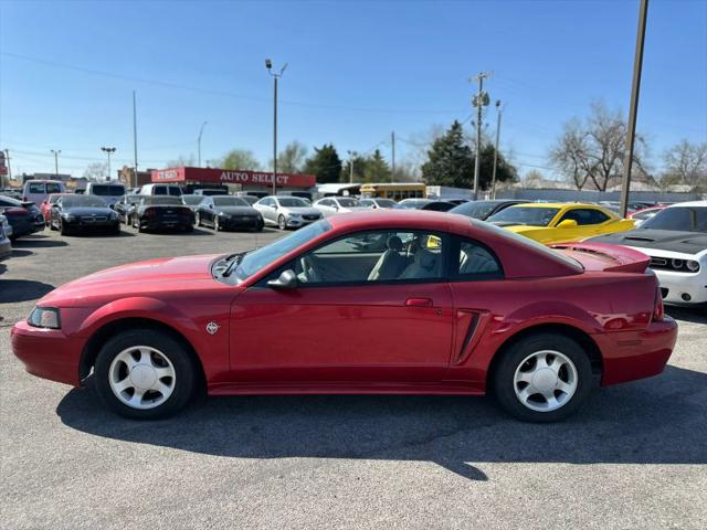 1999 Ford Mustang Base