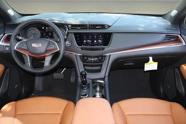 2026 Cadillac XT5 Premium Luxury FWD