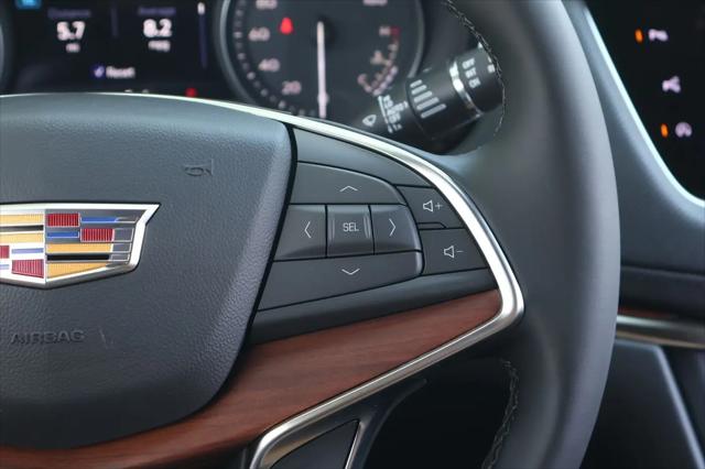 2026 Cadillac XT5 Premium Luxury FWD