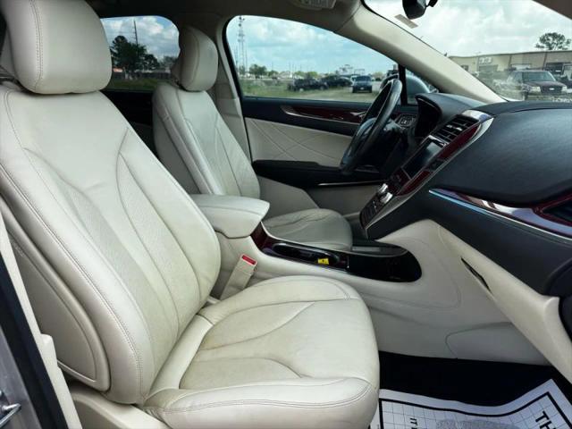 2015 Lincoln MKC Base