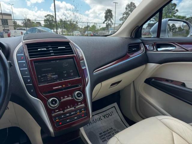 2015 Lincoln MKC Base