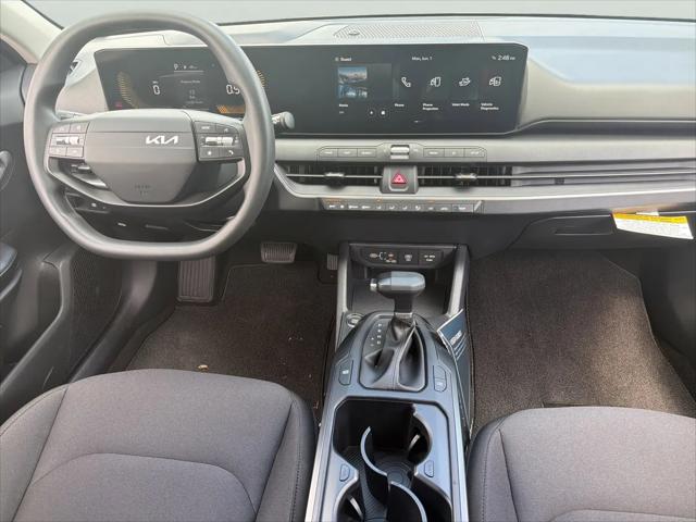2026 Kia K4 LX