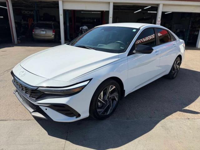 2025 Hyundai Elantra Hybrid SEL Sport