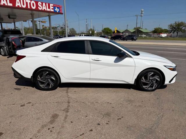 2025 Hyundai Elantra Hybrid SEL Sport