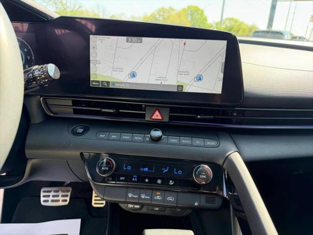 2025 Hyundai Elantra Hybrid SEL Sport