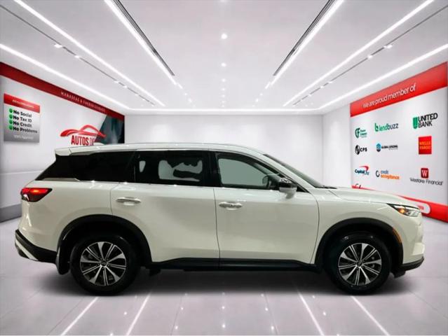 2025 INFINITI QX60 PURE