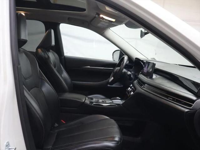2025 INFINITI QX60 PURE