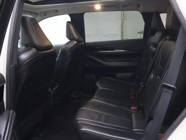 2025 INFINITI QX60 PURE