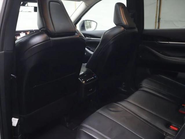 2025 INFINITI QX60 PURE