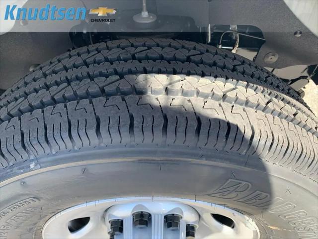 2026 Chevrolet Express Cargo Van 2500 Regular Wheelbase, WT, RWD