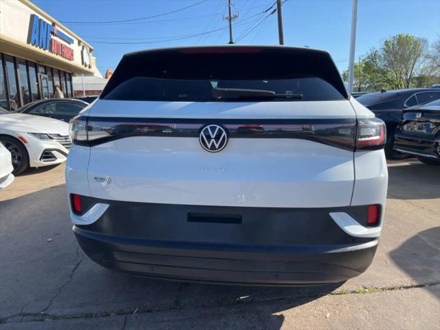 2023 Volkswagen ID.4 Pro