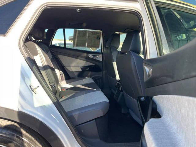 2023 Volkswagen ID.4 Pro