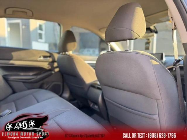 2021 Nissan Altima SV FWD