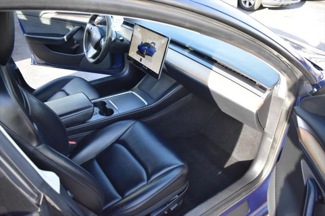 2022 Tesla Model 3 Long Range Dual Motor All-Wheel Drive