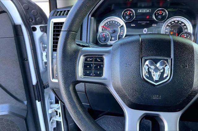 2023 Ram 1500 Classic SLT Crew Cab 4x4 5'7" Box